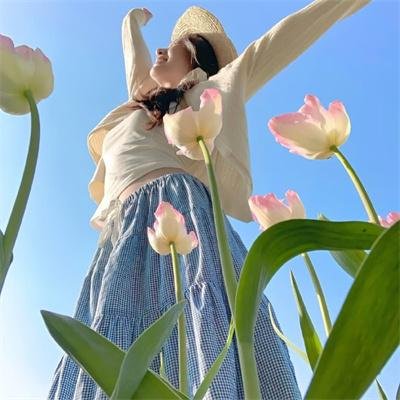 谜样的双眼